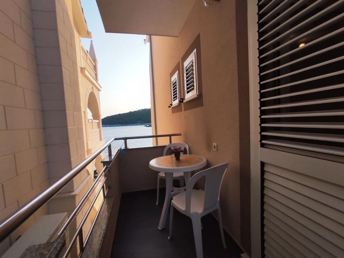 Apartments Dragica Milna  Kültér fotó