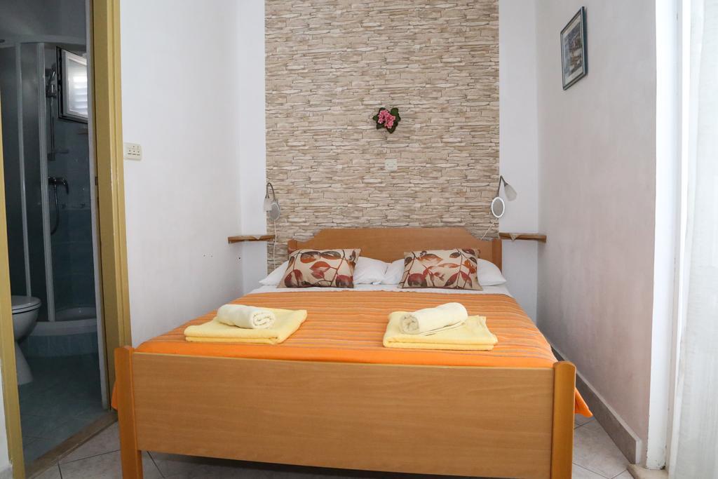 Apartments Dragica Milna  Kültér fotó