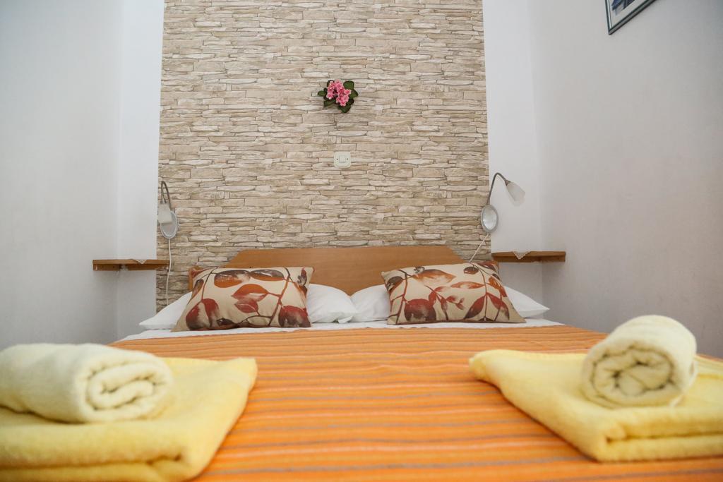 Apartments Dragica Milna  Kültér fotó