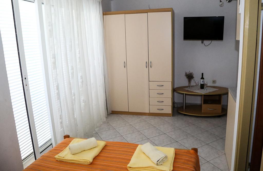Apartments Dragica Milna  Kültér fotó