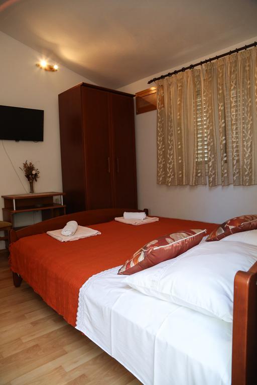 Apartments Dragica Milna  Kültér fotó