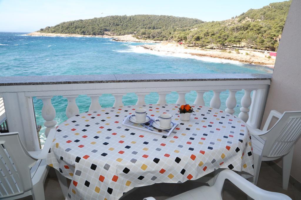 Apartments Dragica Milna  Kültér fotó