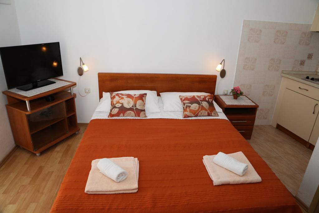 Apartments Dragica Milna  Kültér fotó