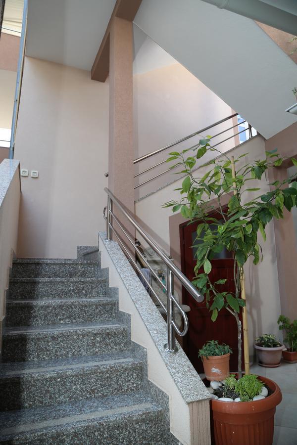 Apartments Dragica Milna  Kültér fotó
